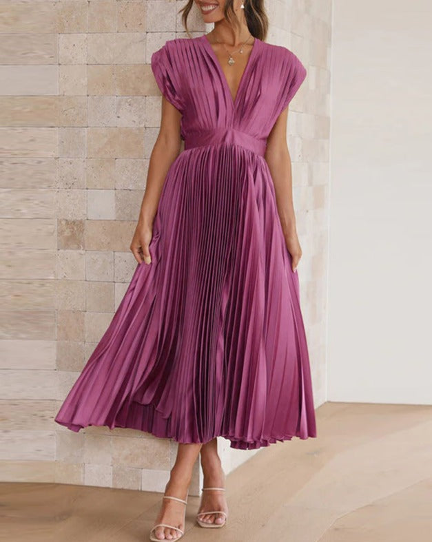 Sylis | Elegant Pleated Midi Dress