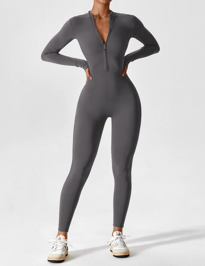 Sylis-Mode - Stylish autumn jumpsuit with stand-up collar and zipper for women