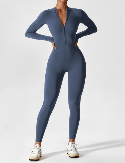 Sylis-Mode - Stylish autumn jumpsuit with stand-up collar and zipper for women
